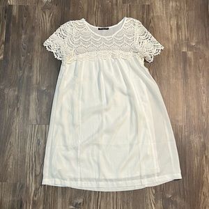 Boutique Size M White Dress w/ Lace Detail